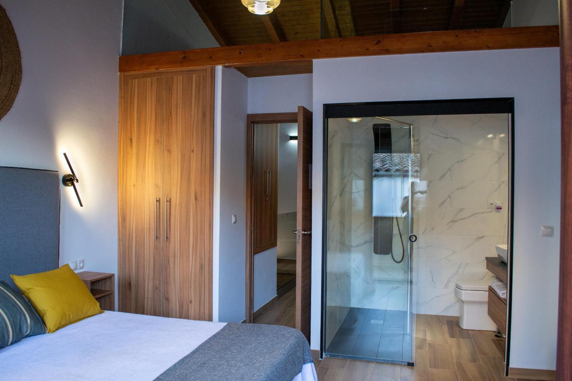 Casa Rural Dona Sol Монтанчес Экстерьер фото