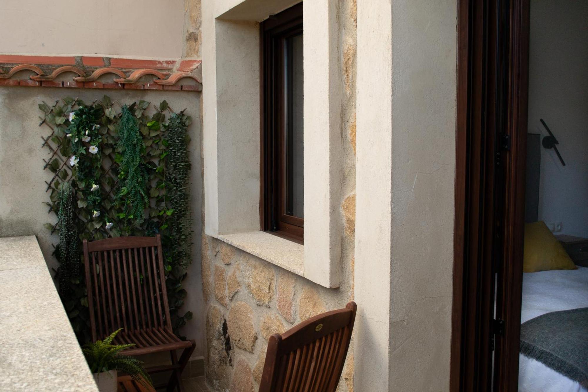 Casa Rural Dona Sol Монтанчес Экстерьер фото